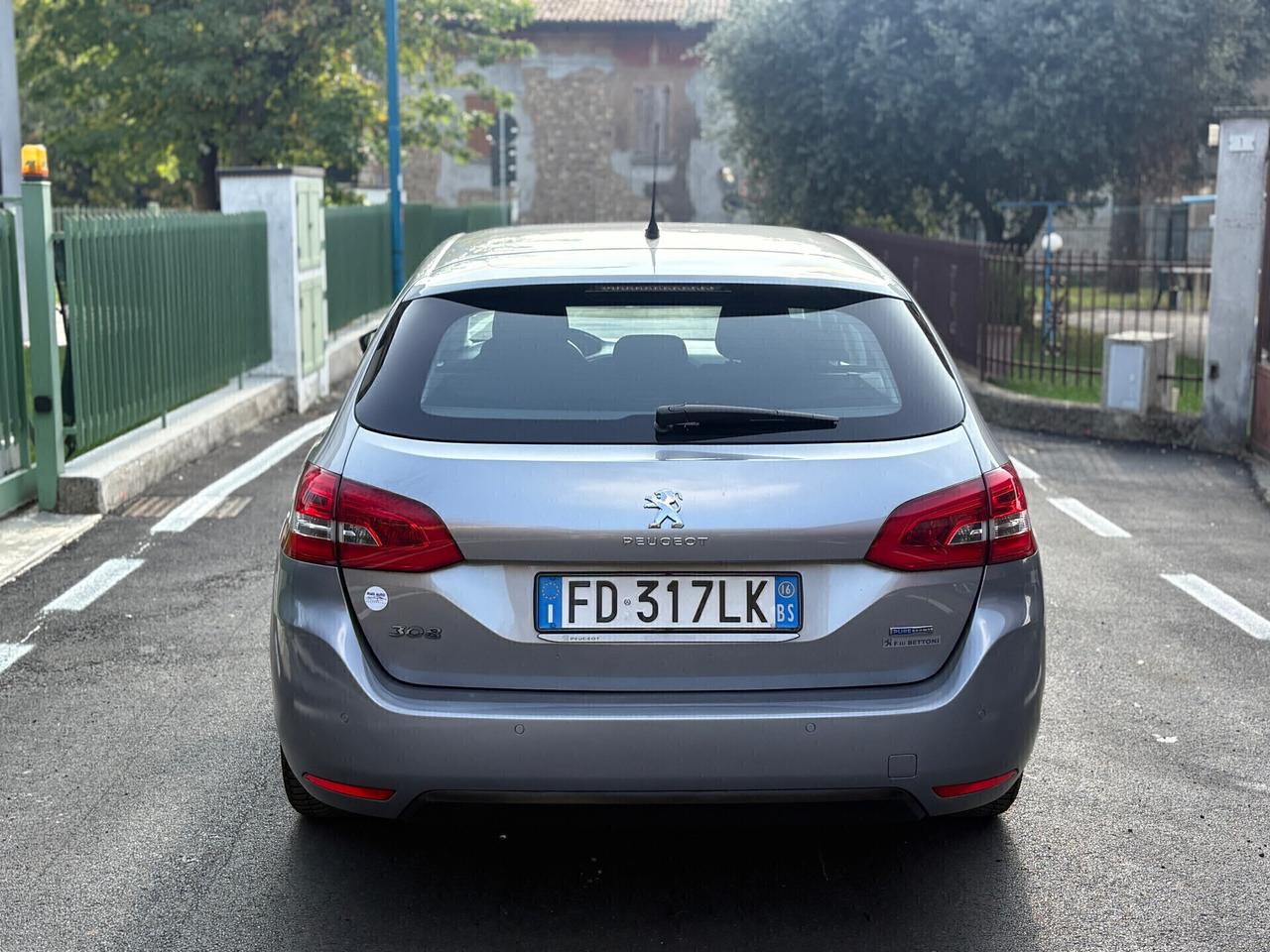 Peugeot 308 130 S&S SW GT Line EURO 6b