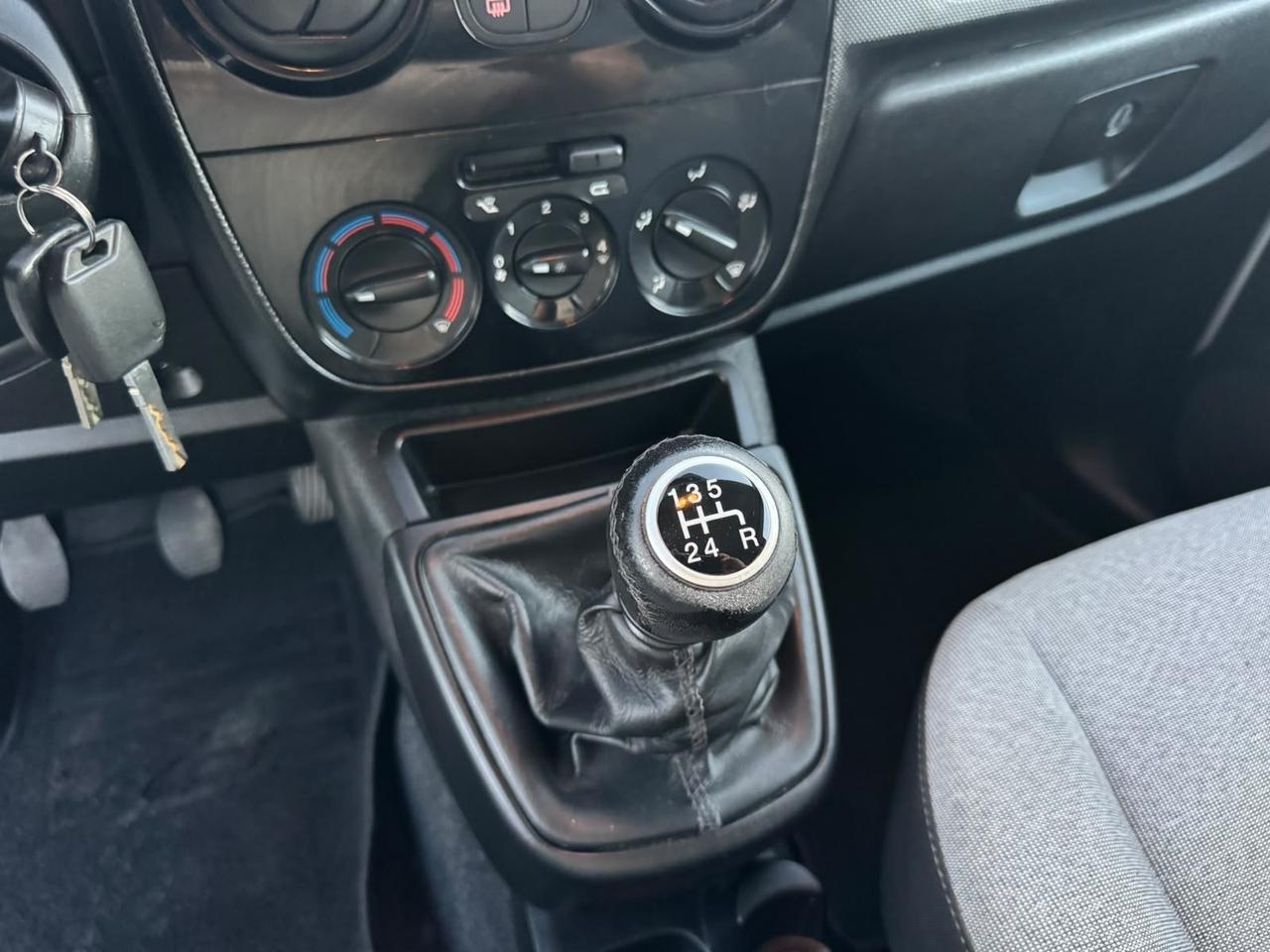 Fiat Qubo 1.4 8V 77 CV Lounge Natural Power