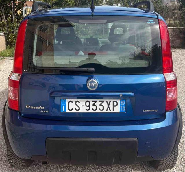 FIAT Panda 1.2 4x4 Climbing
