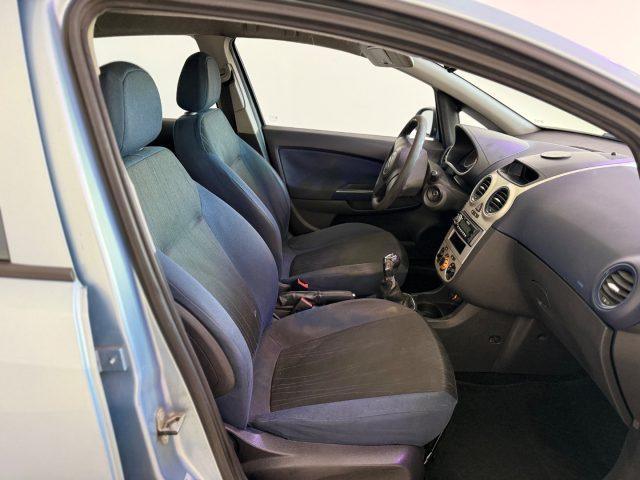 OPEL Corsa 1.2 5 porte .Cosmo