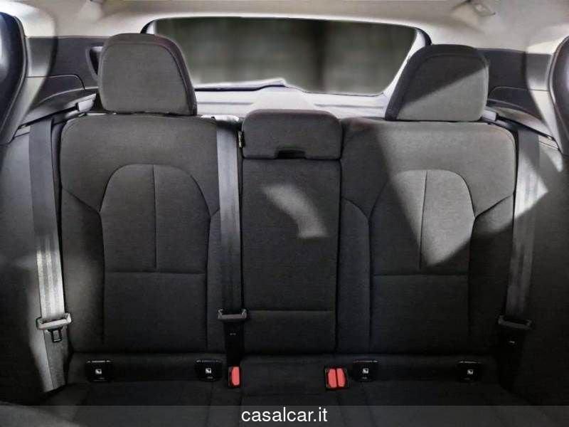 Volvo XC40 T3 Geartronic Momentum 3 ANNI DI GARANZIA KM ILLIMITATI PARI ALLA NUOVA
