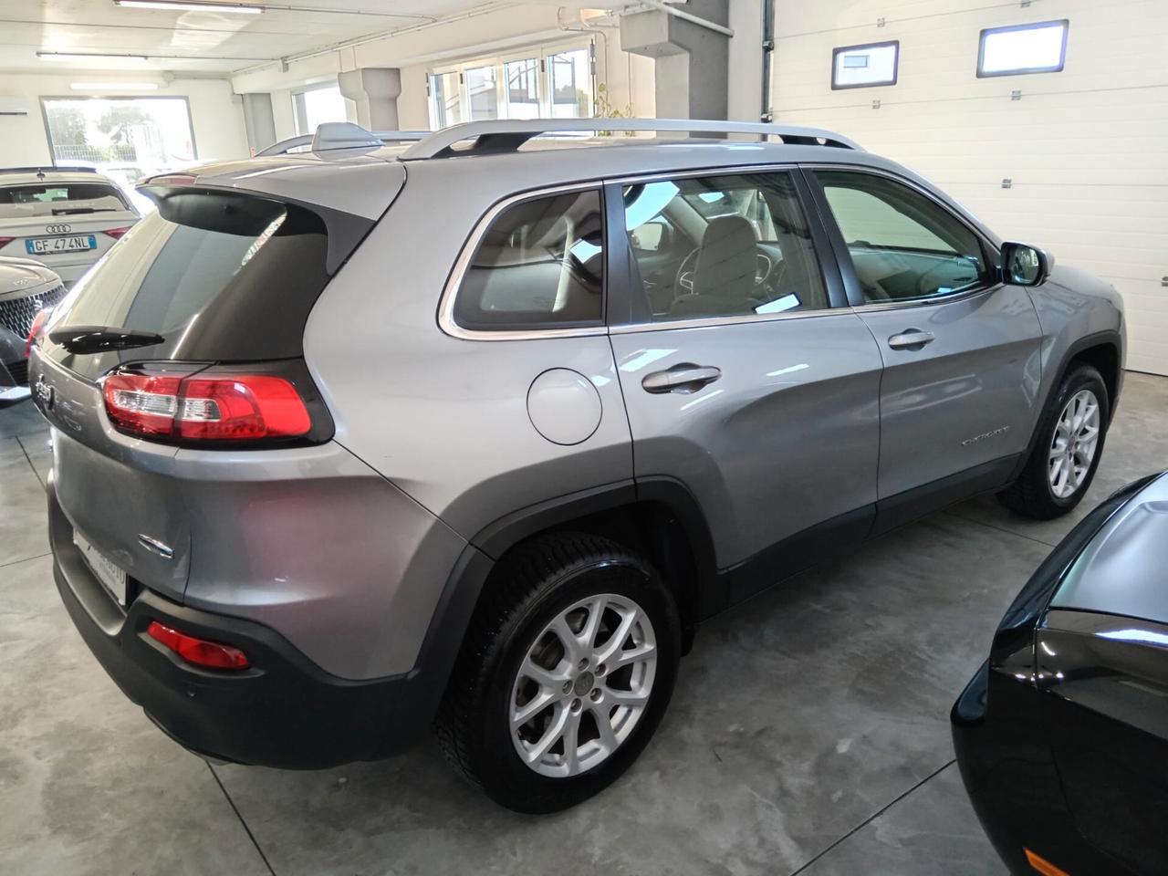 Jeep Nuova Cherokee 2184cc 186cv (136KW) 4X4