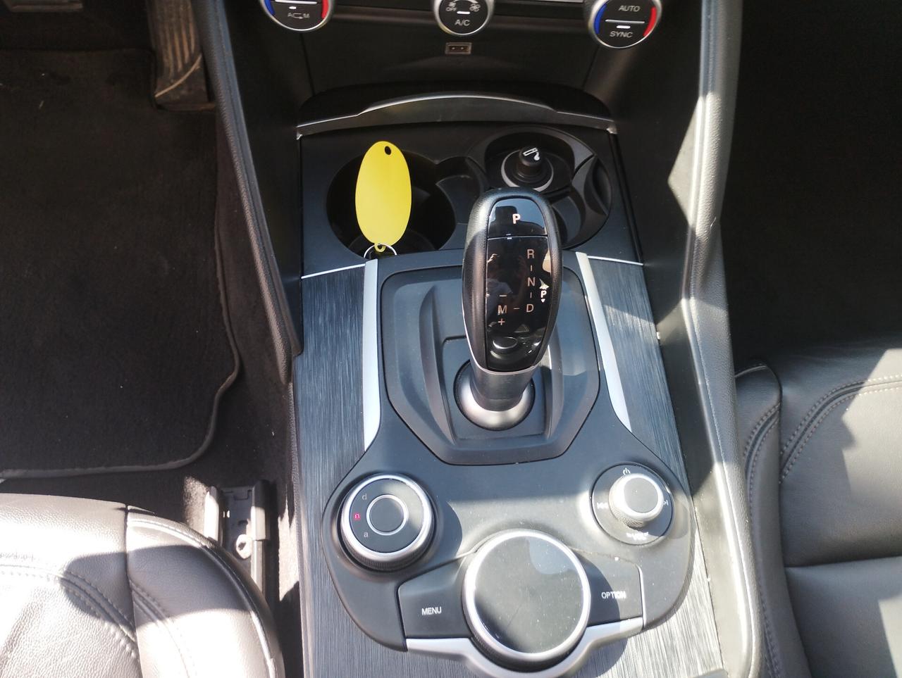 Alfa Romeo Giulia 2.2 Turbodiesel 190 CV AT8 Super
