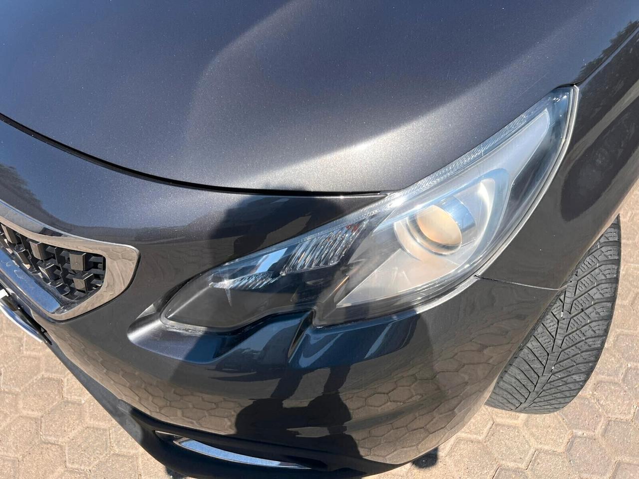 Peugeot 2008 1.6 bluehdi Active 75cv my16