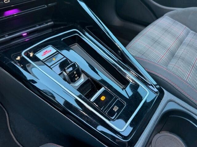 Volkswagen Golf GTI 2.0 DSG 245CV