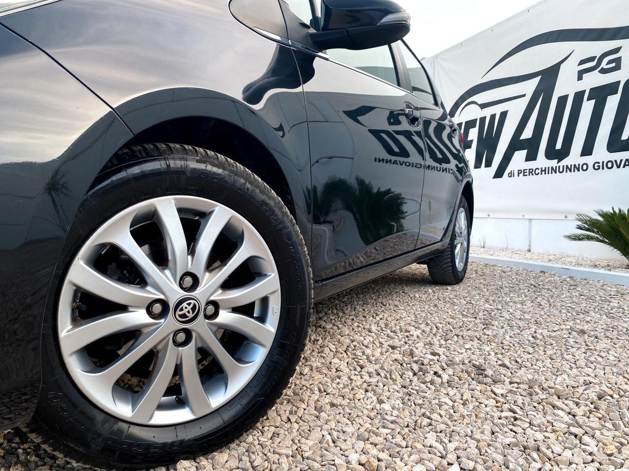 Toyota Yaris 1.4 D-4D 5 porte Lounge