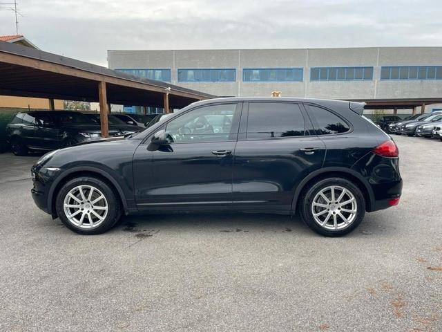 Porsche Cayenne 3.6 GPL