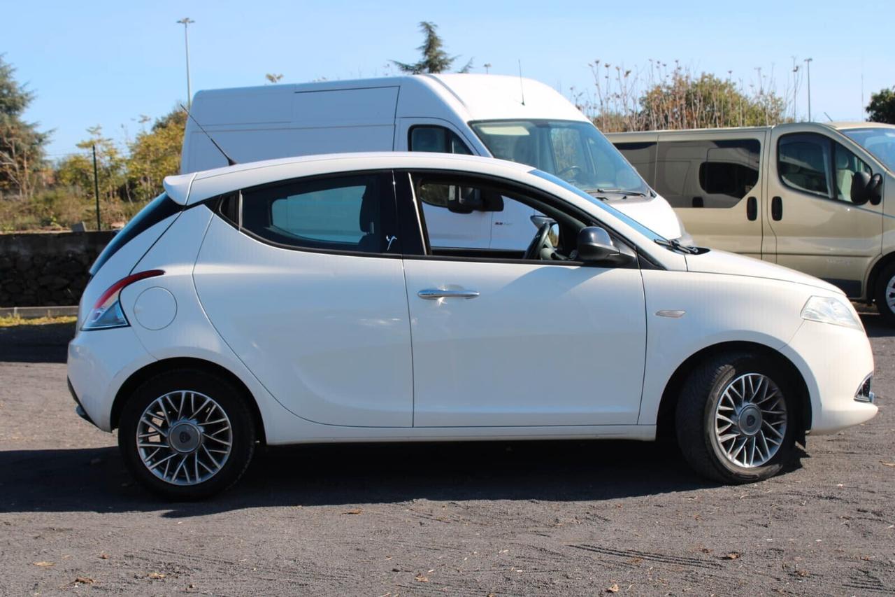 Lancia Ypsilon 1.3 MJT 16V 95 CV 5 porte S&S Platinum