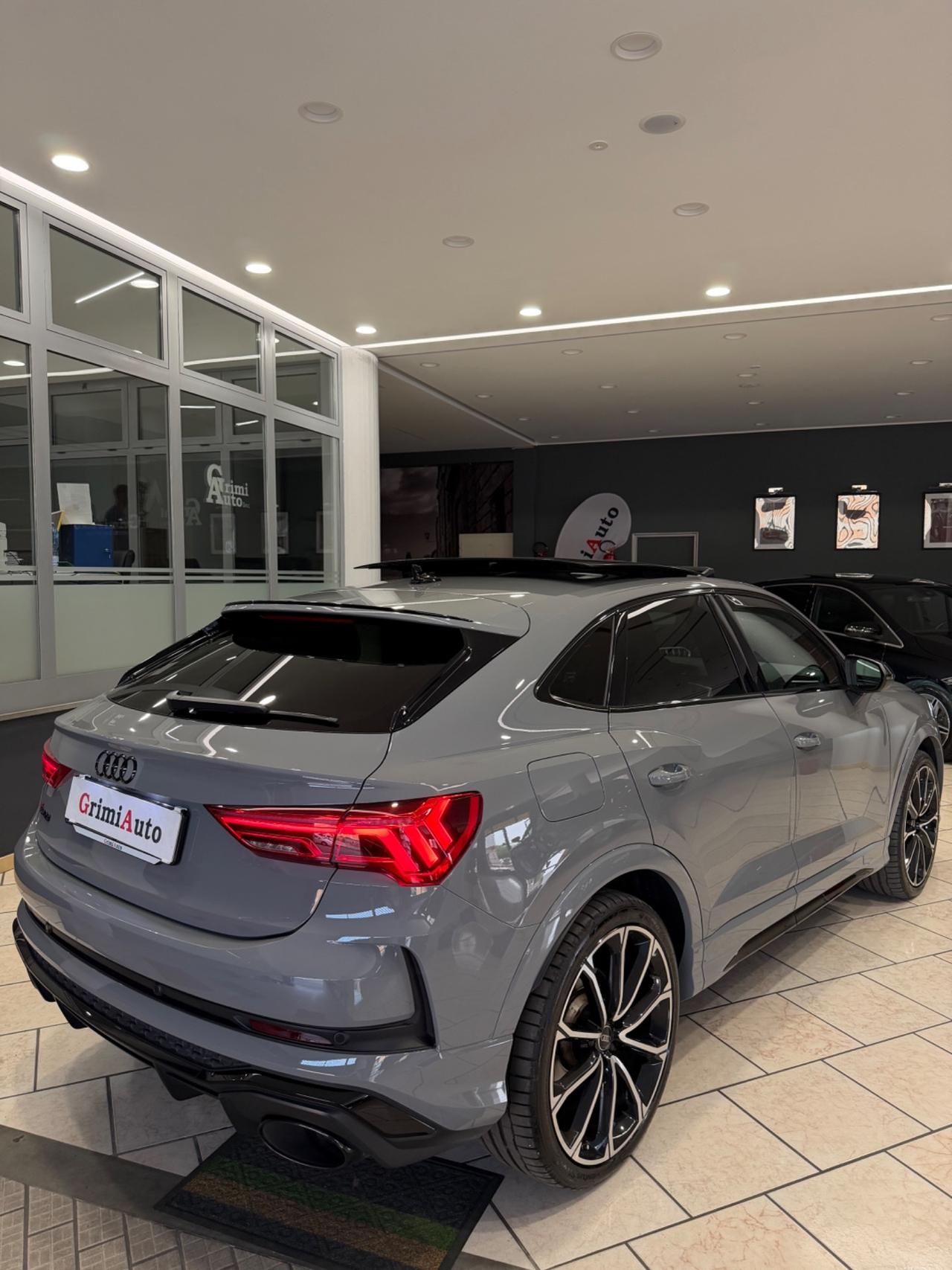 Audi RSQ3 SPB quattro S tronic