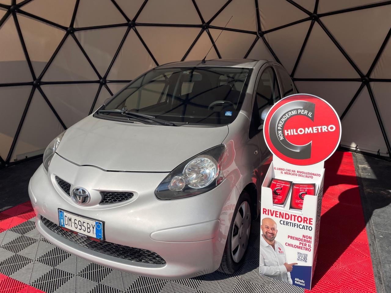 Toyota Aygo 1.0 12V VVT-i 5 porte Sol