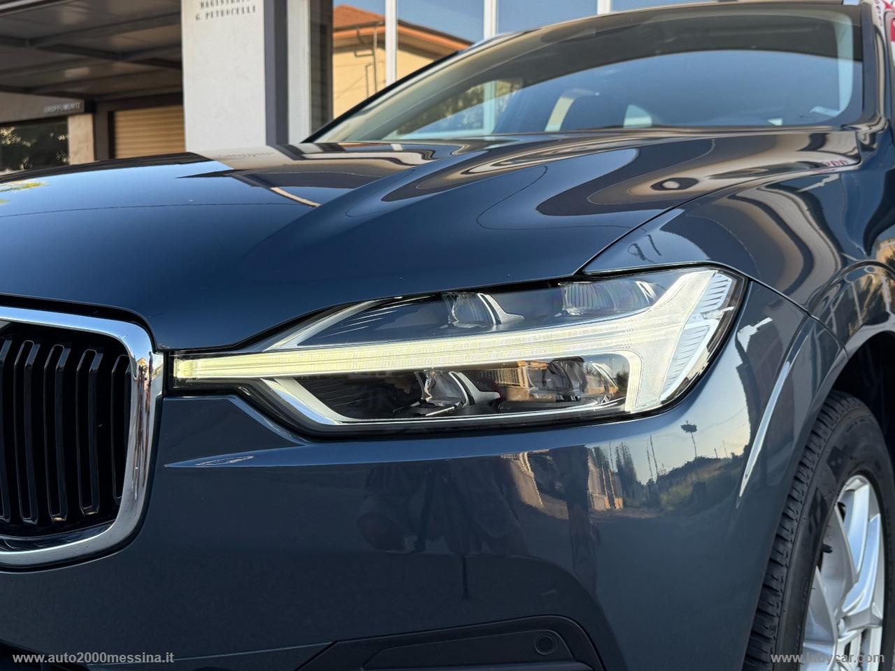 VOLVO XC60 B4