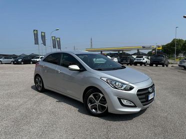HYUNDAI i30 1.6 CRDi 5p. Classic