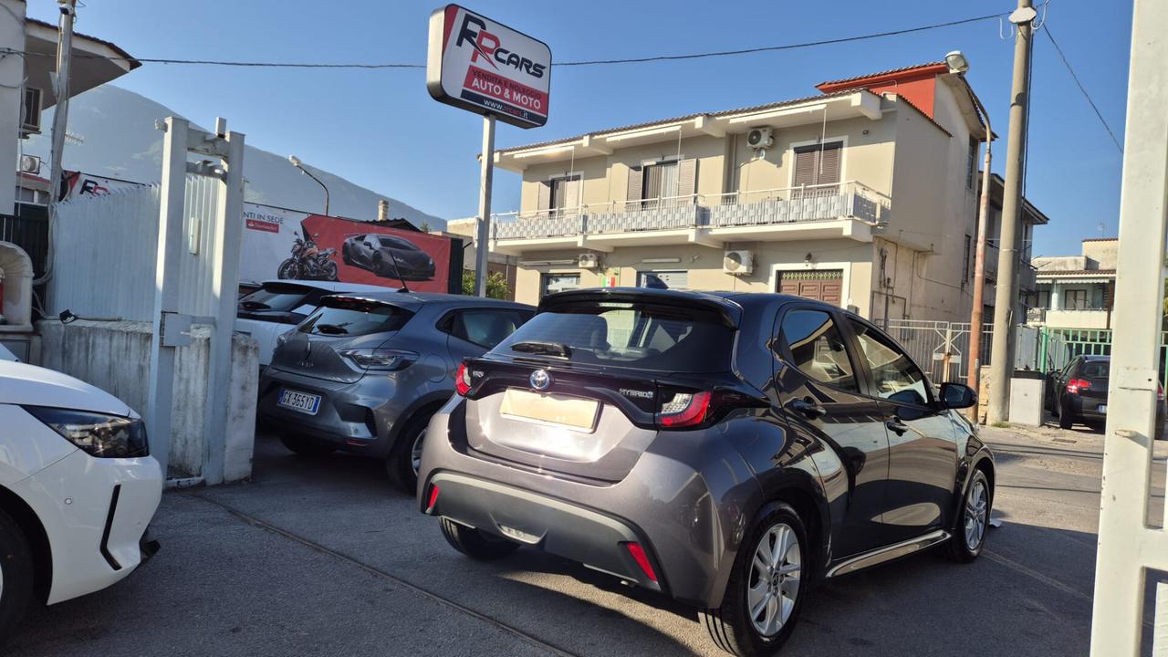 Toyota Yaris 1.5 Hybrid 5 porte Lounge