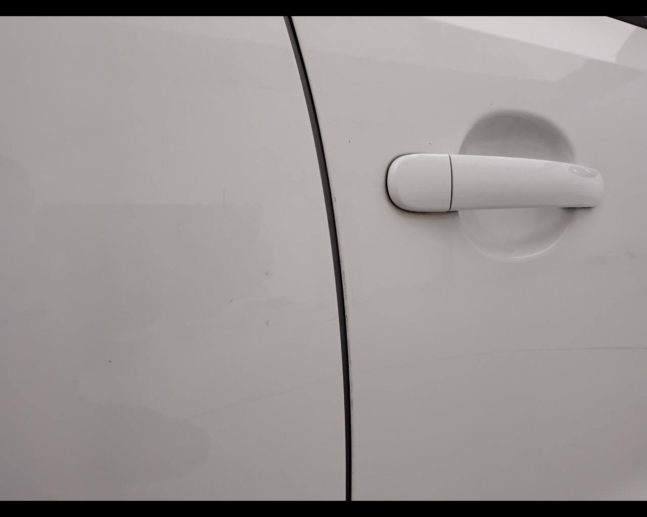 VOLKSWAGEN Polo V 2014 - Polo 5p 1.0 mpi Comfortline 75cv