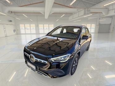 MERCEDES-BENZ GLA 250 Automatic EQ-POWER Bus Extra