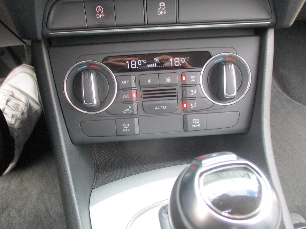 Audi Q3 2.0 TDI 120 CV S tronic PARI AL NUOVO