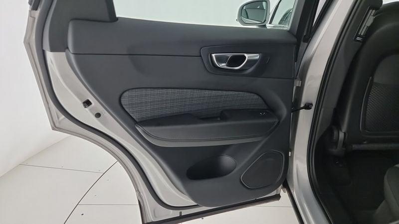 Volvo XC60 B4 D AWD automatico Core