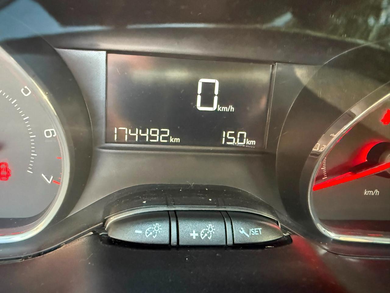 Peugeot 208 1.4 VTi 95 CV 5p. GPL Allure