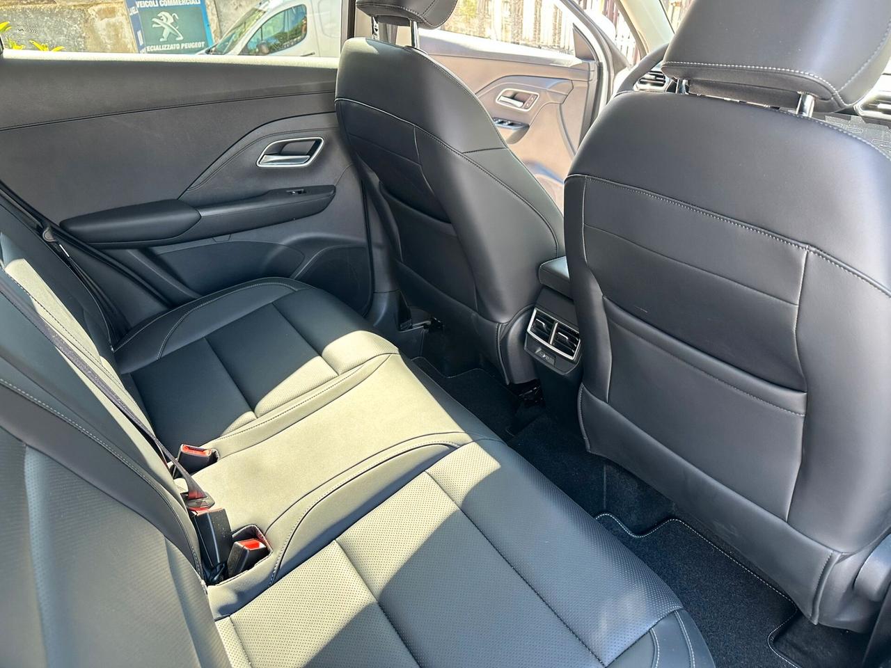 Mg ZS Hybrid+ Luxury
