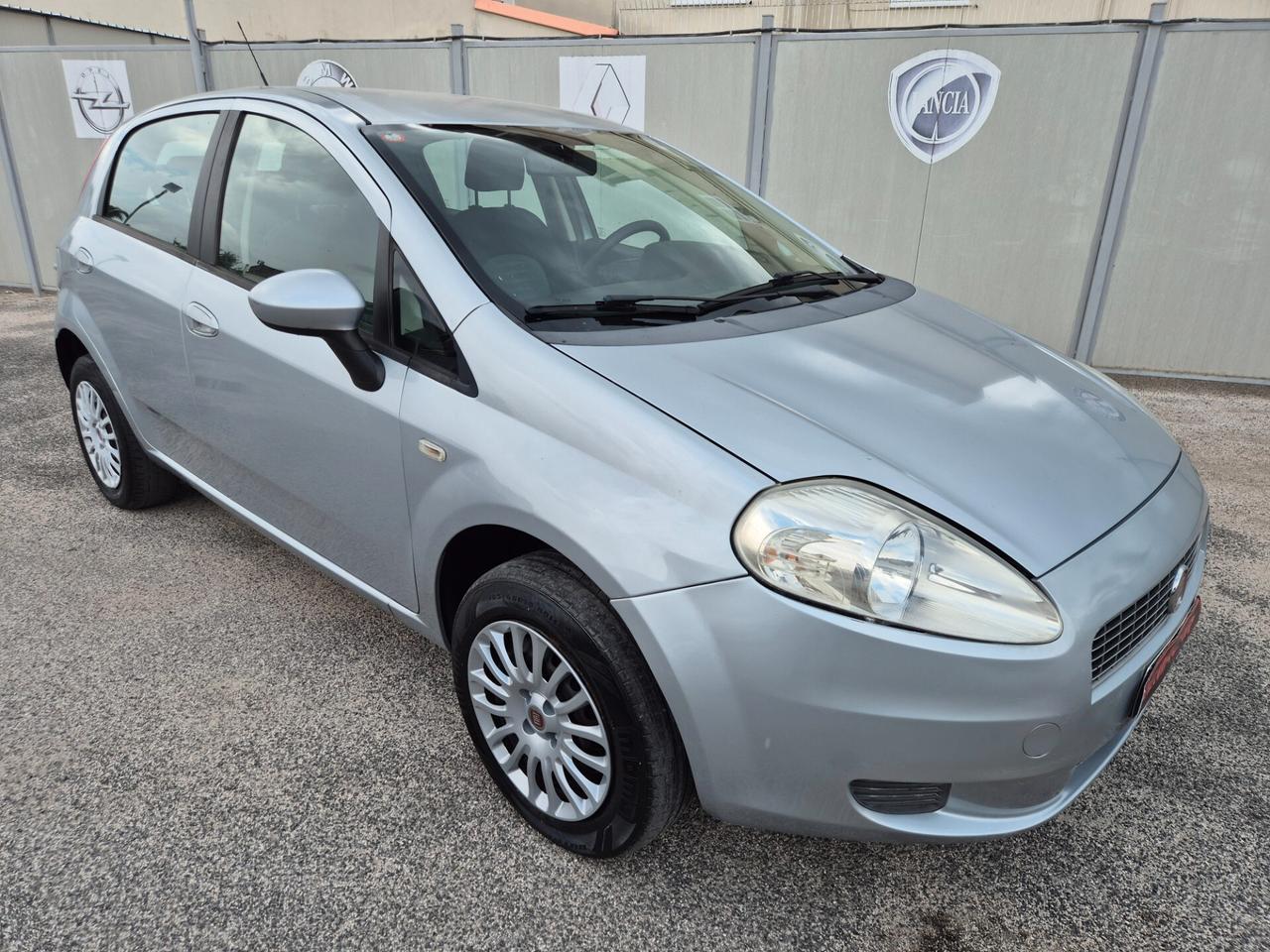 Fiat GRANDE Punto 1.4 5 porte Dynamic Natural Power