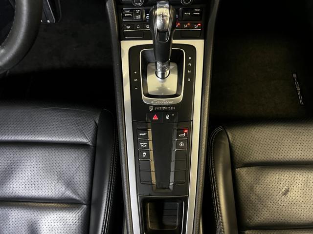 PORSCHE 911 3.4 Carrera Coupé CHRONO / PDK / 111 PUNTI