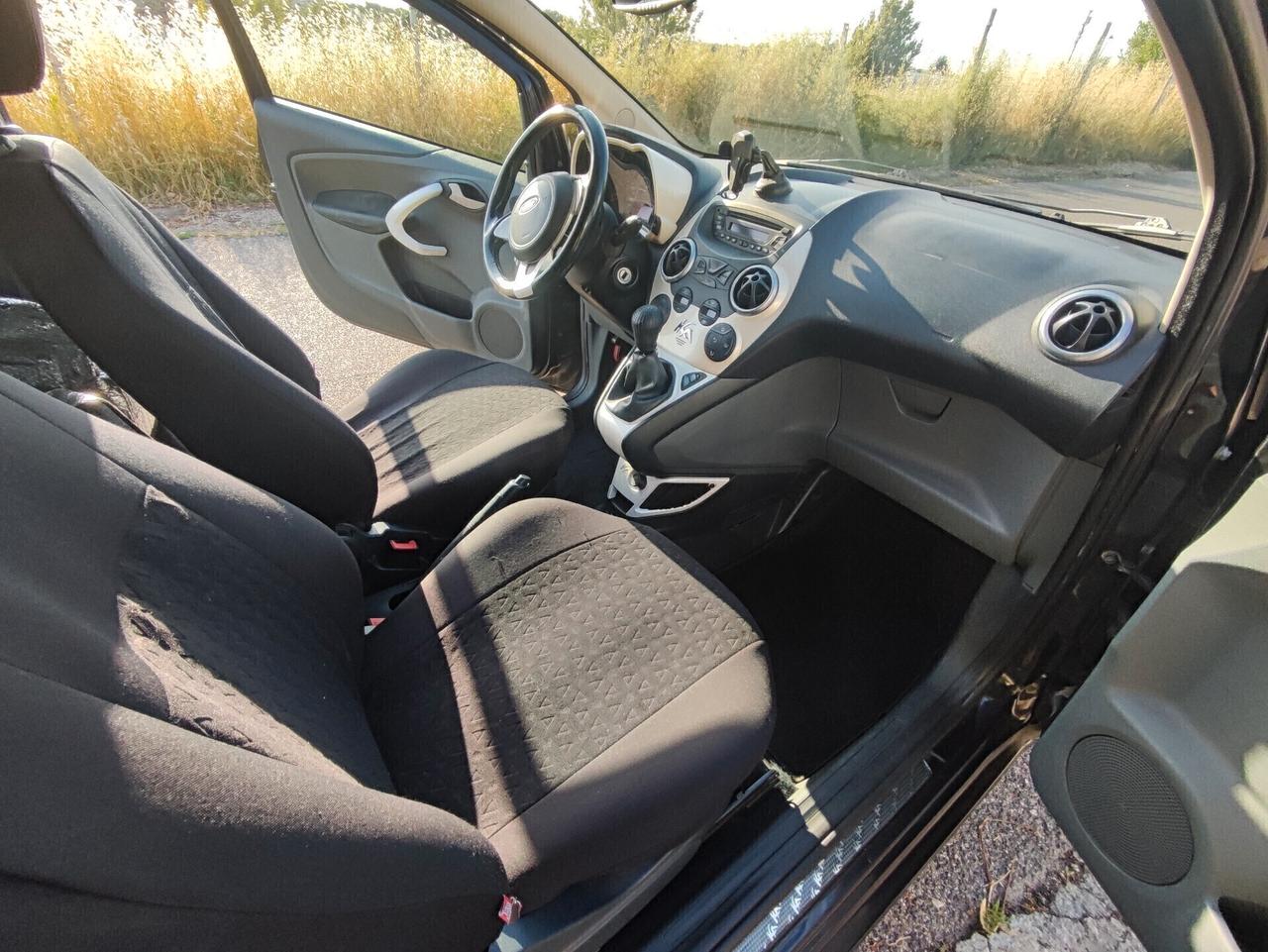 Ford Ka 1.2 8V 69CV Titanium