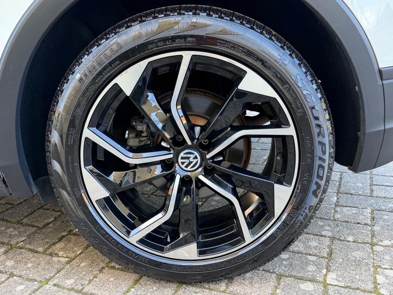 Volkswagen Tiguan 2.0 TDI 150 CV Sport & Style BlueMotion Technology