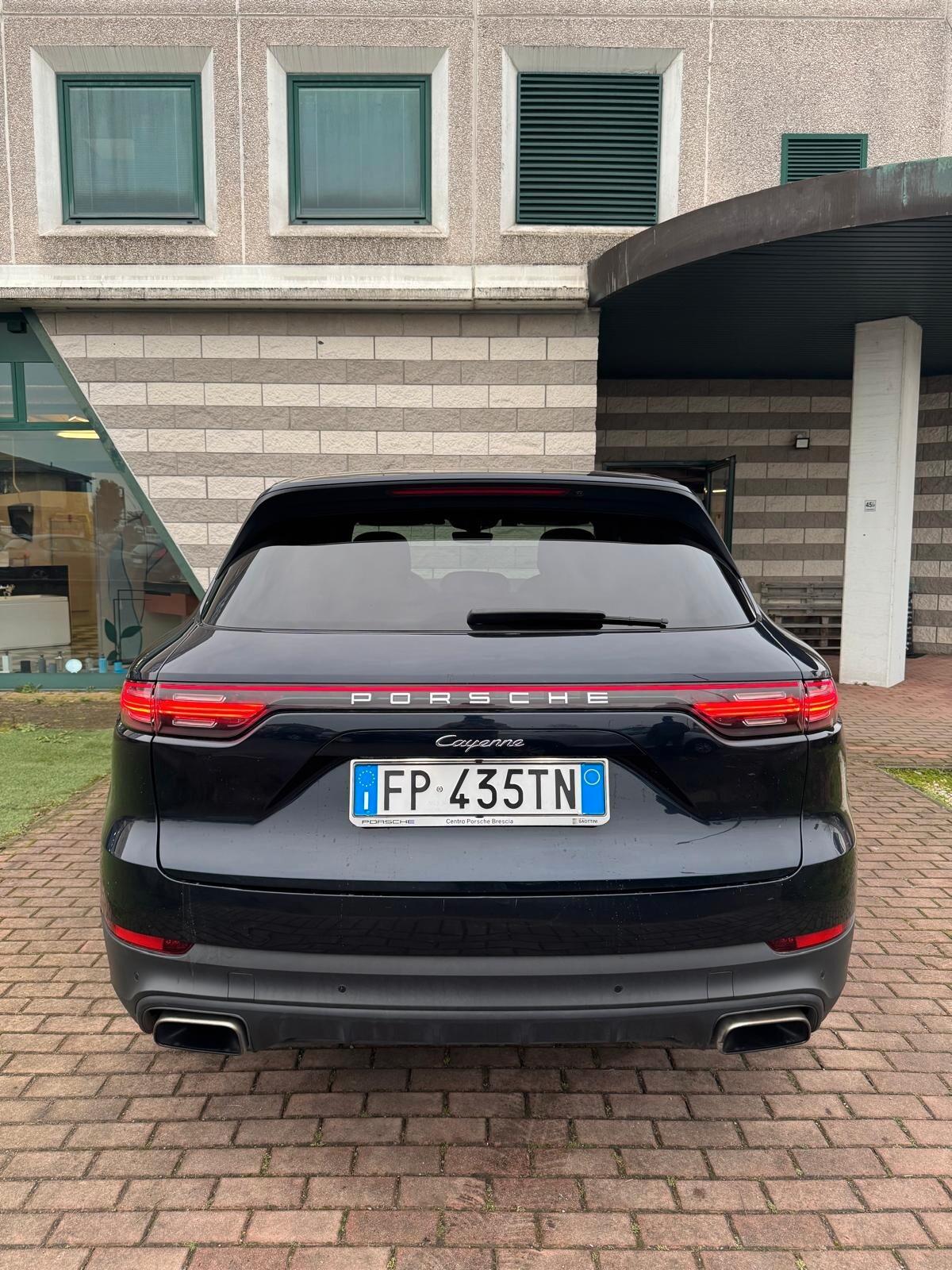 Porsche Cayenne 3.0 V6