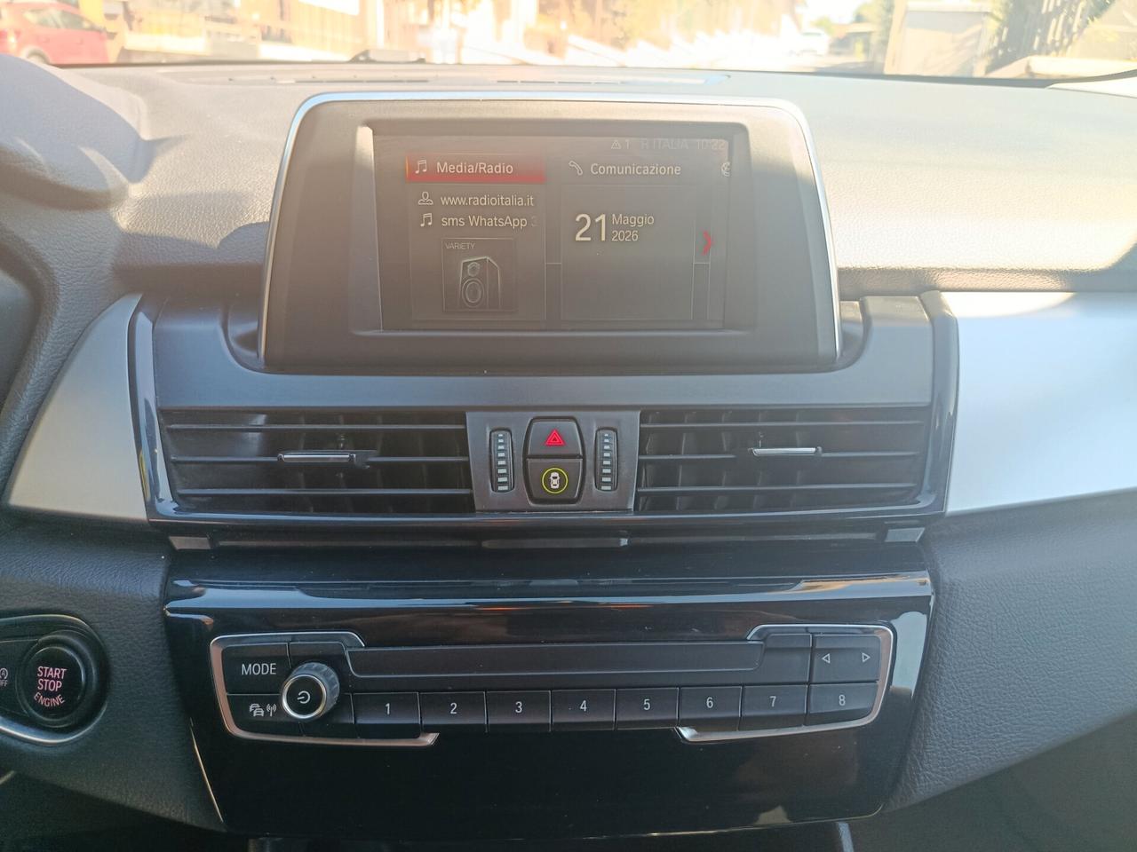 Bmw 2er Active Tourer 218d Advantage