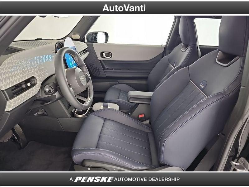 MINI Cooper Mini Cooper 3p 1.5 C Favoured auto