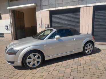 Audi TT Roadster 1.8 T 20V 179 CV