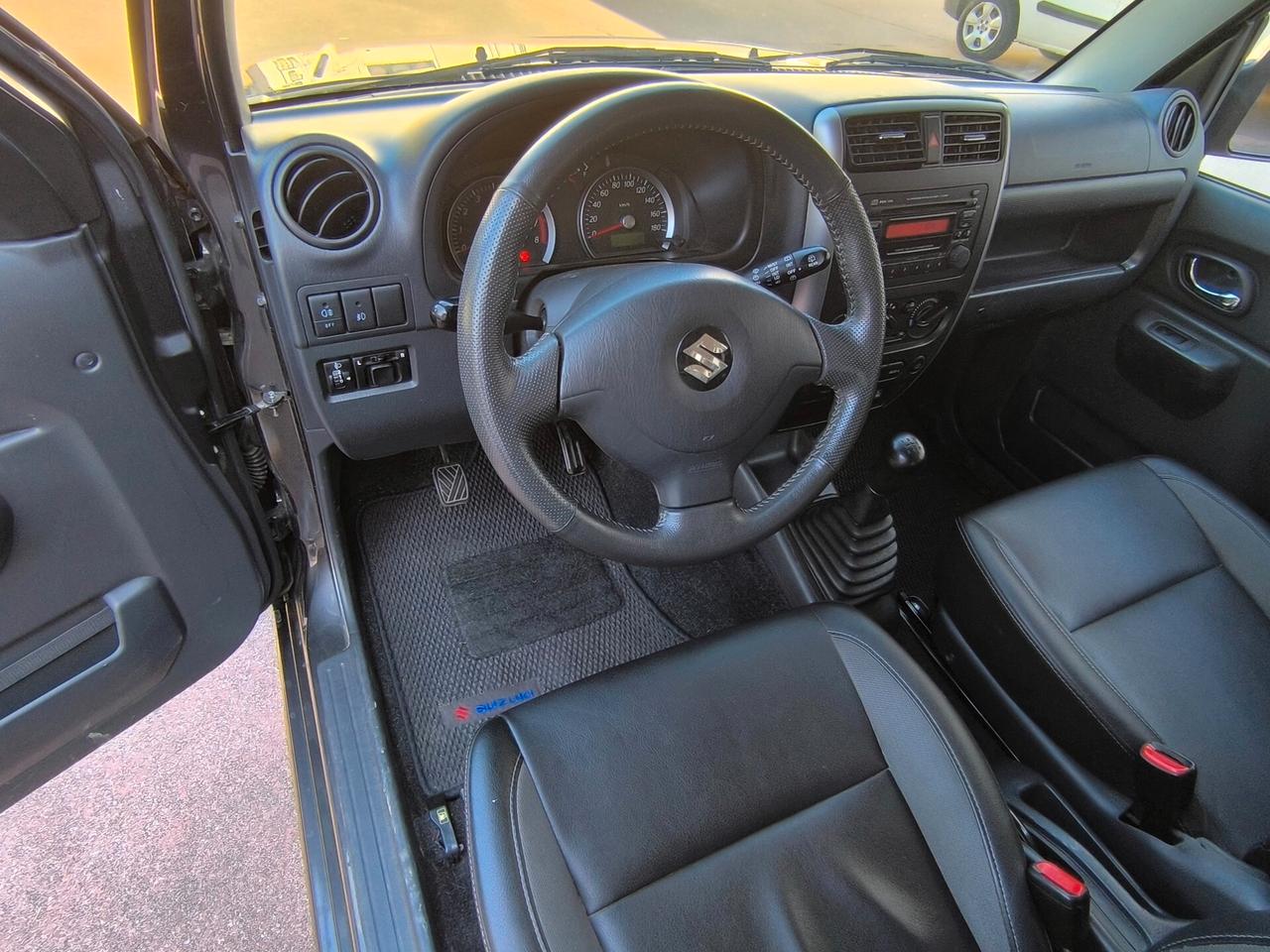 Suzuki Jimny 1.3i 16V cat 4WD Special