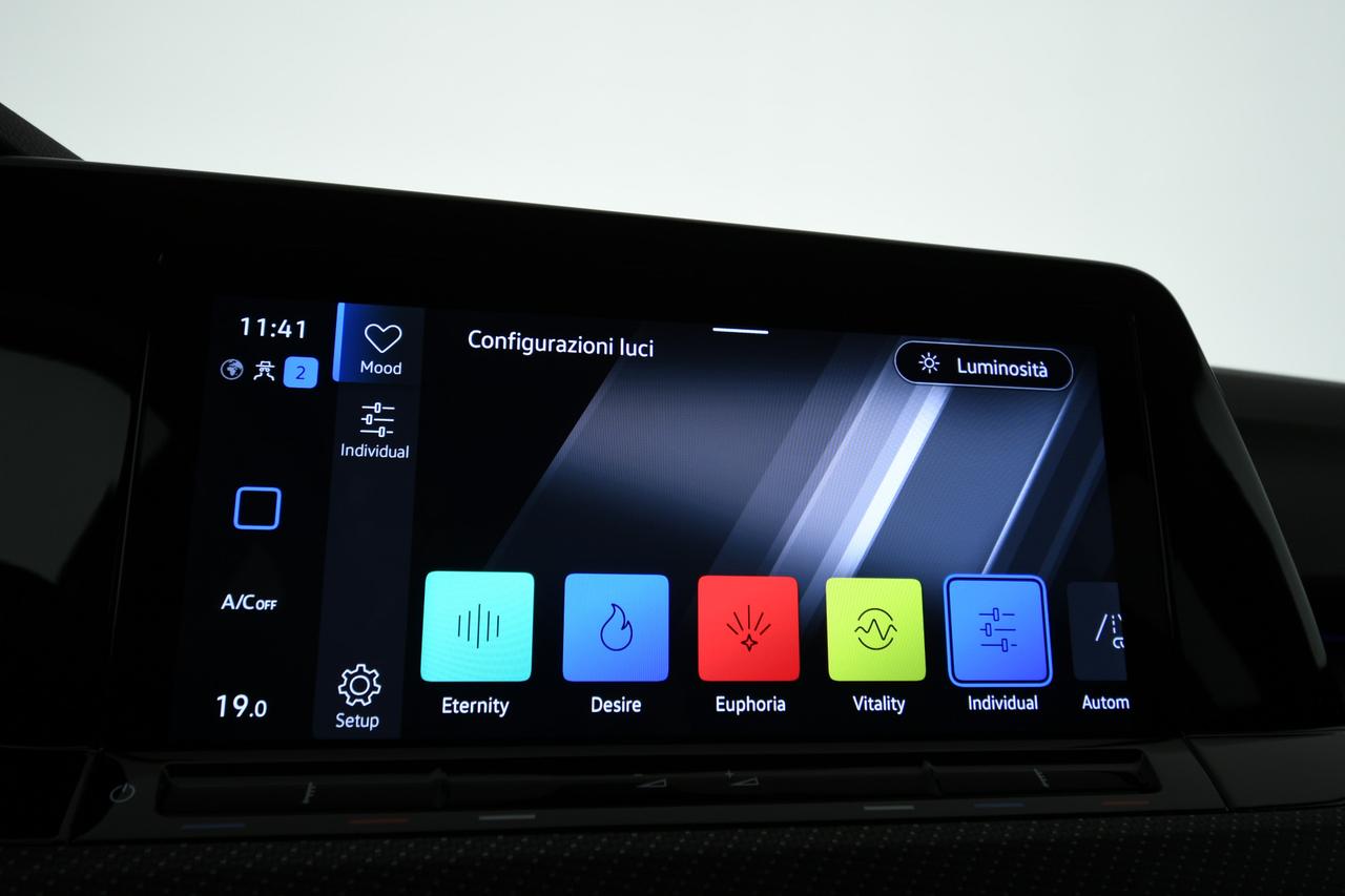 VOLKSWAGEN Golf 1.5 etsi evo R-Line 130cv dsg NEOPATENTATI+ACC+APPLE CARPLAY