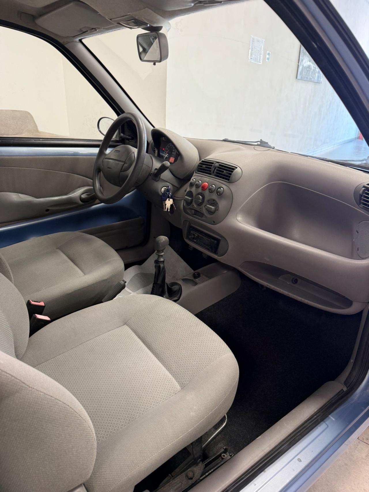 Fiat 600 1.1 Active