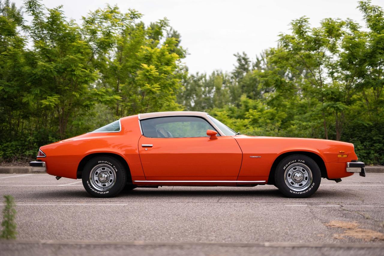 Chevrolet Camaro 5.0 V8 305