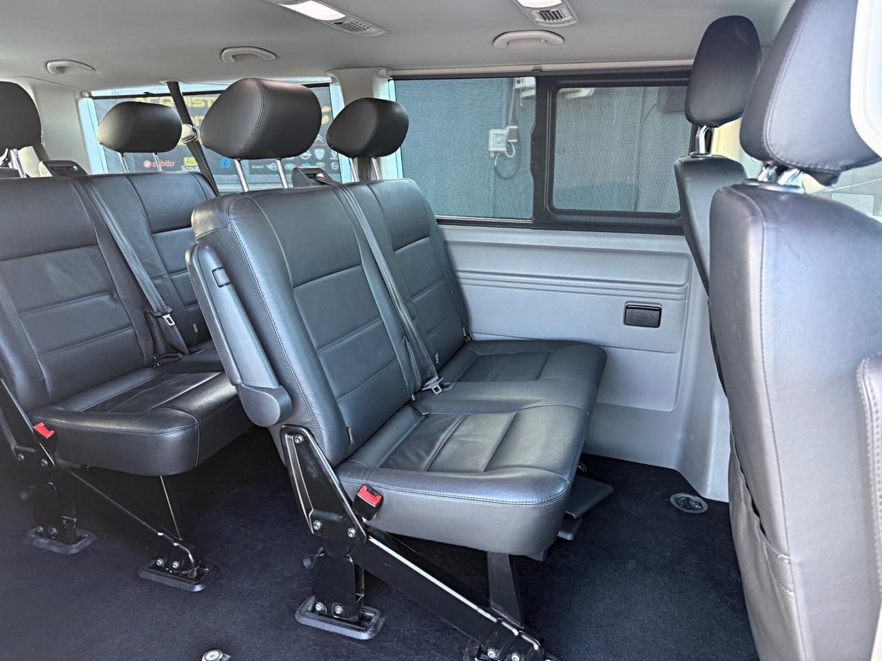 Volkswagen Caravelle 2.0 TDI 150CV DSG PC Cruise