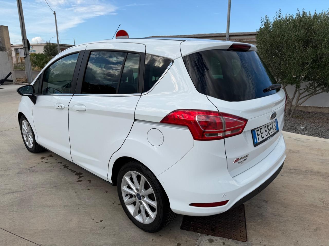 Ford Focus B-Max 1.5 TDCi 75 CV Titanium