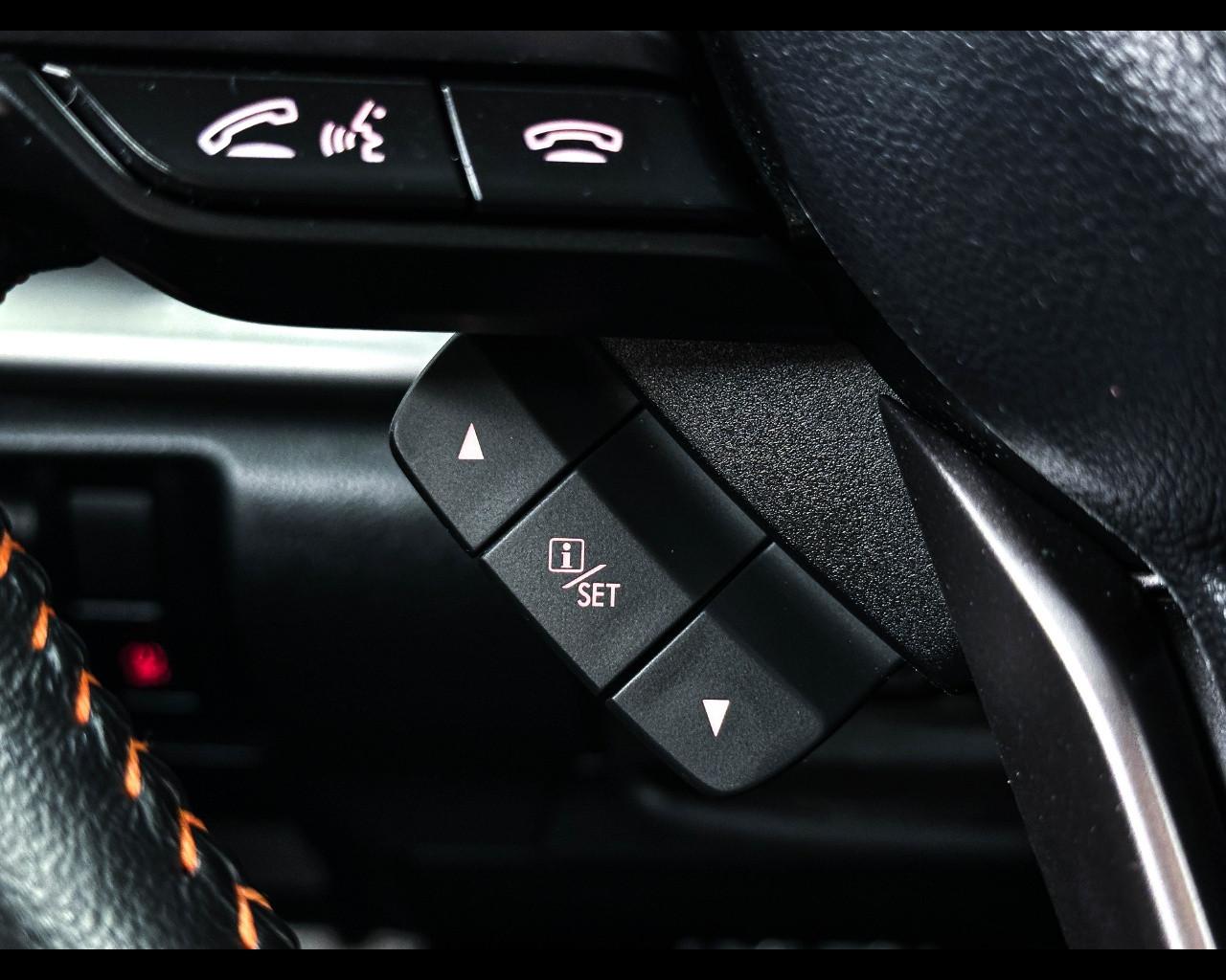 SUBARU XV 2ª serie - XV 2.0i e-Boxer MHEV Lineartronic Style Xtra