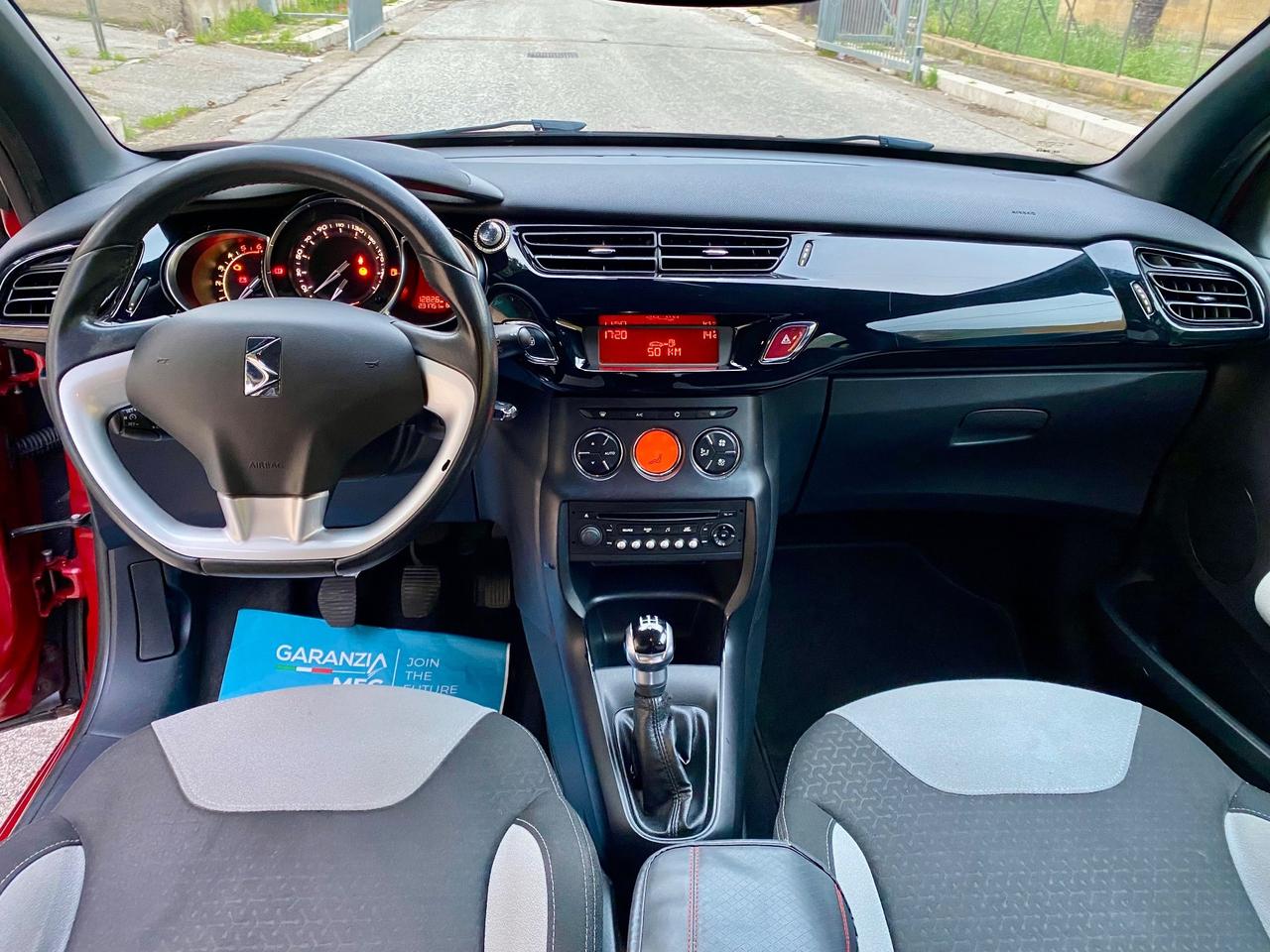 Citroen DS3 1.4 HDi 70CV Chic