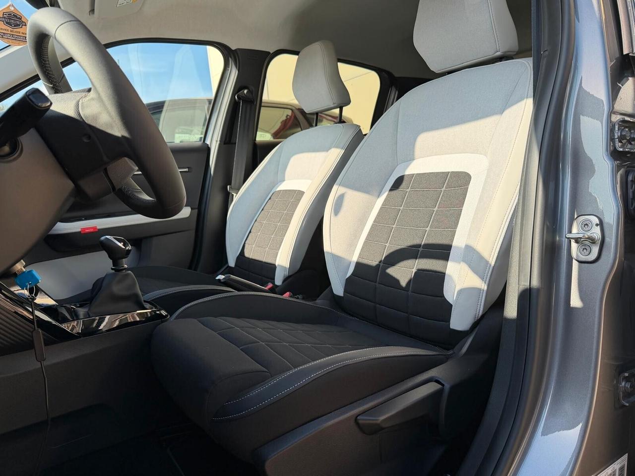 Citroen C3 PureTech Max 2025 3300KM!!! UNIPRO GARANZIA UFFICIALE