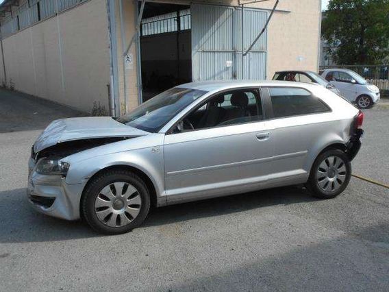 Audi A3 SPB 2.0 16V TDI Ambiente