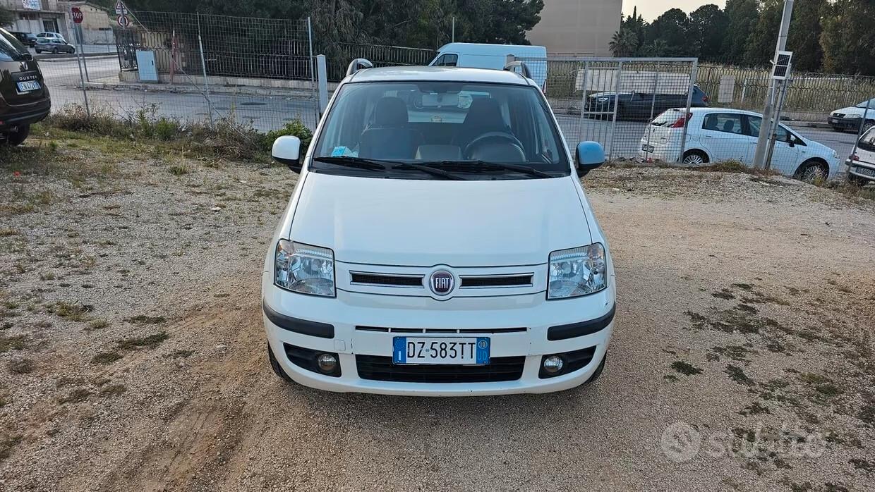 Fiat Panda 1.2 60 CV GPL 2010 Active € 3.000,00 X NEO PATENTATI