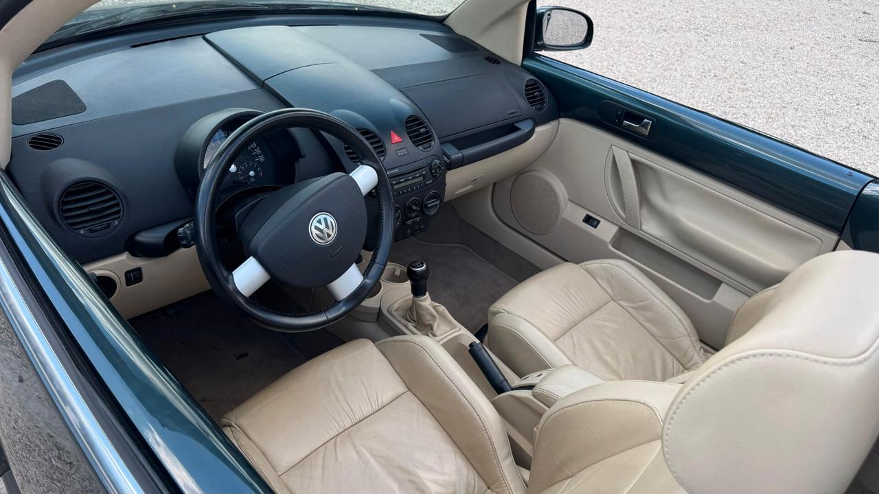 Volkswagen New Beetle 1.8 T 20V Cabrio