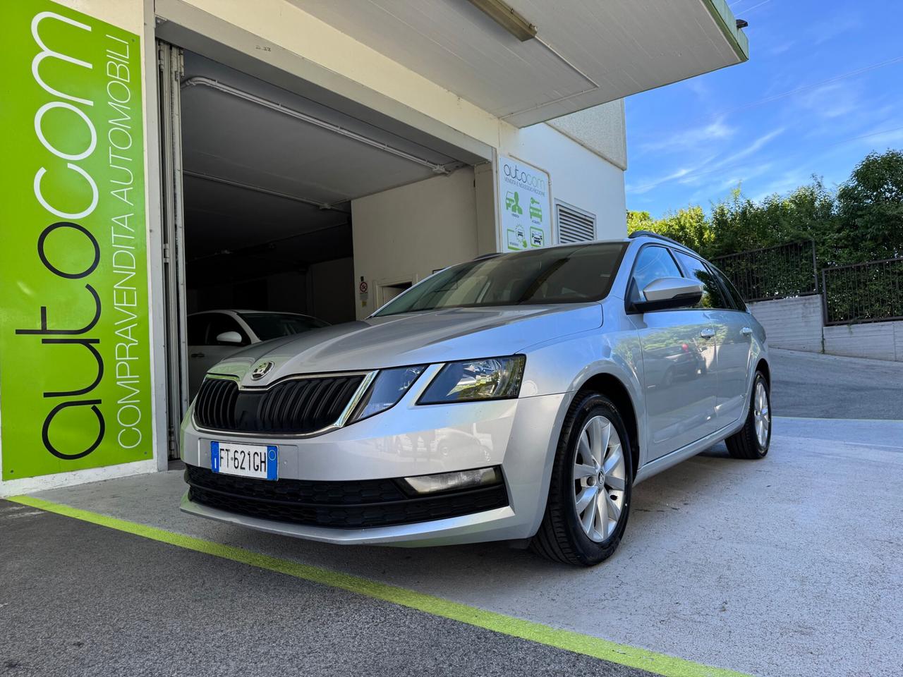 Skoda Octavia Wagon 1.6 tdi Execut GARANZIA 24MESI
