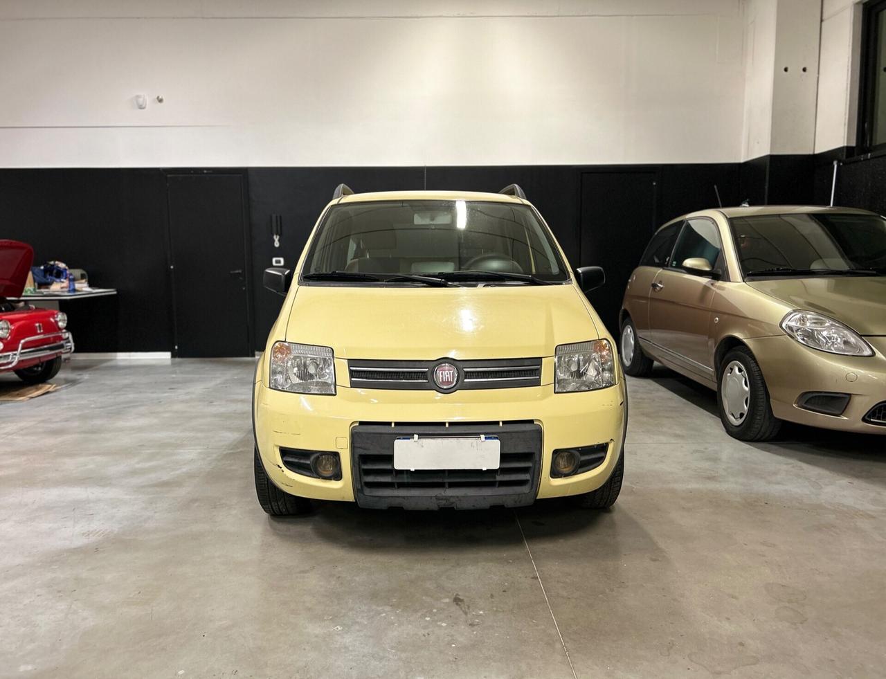 Fiat Panda 1.2 BENZINA/METANO - OK NEOPATENTATI - DISTRIBUZIONE OK !