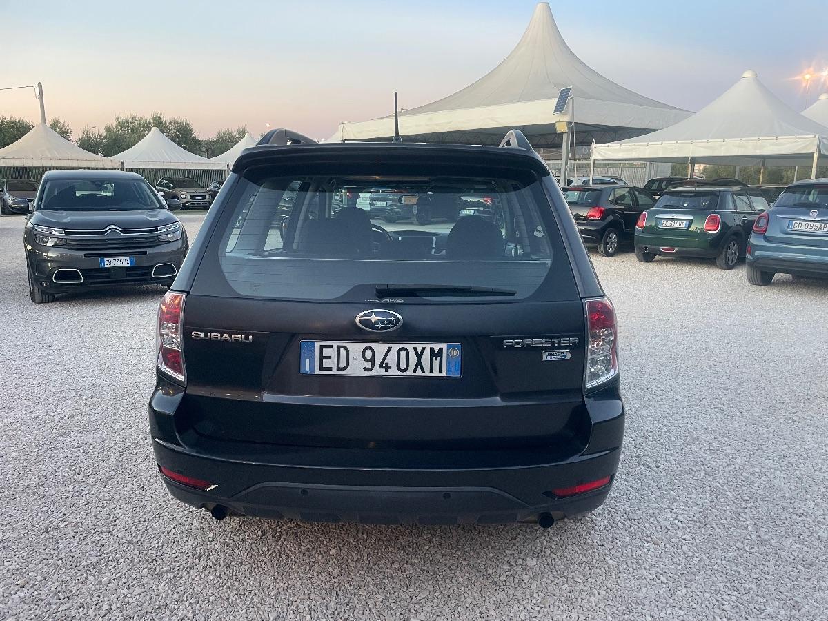 SUBARU - Forester - 2.0D XS VQ