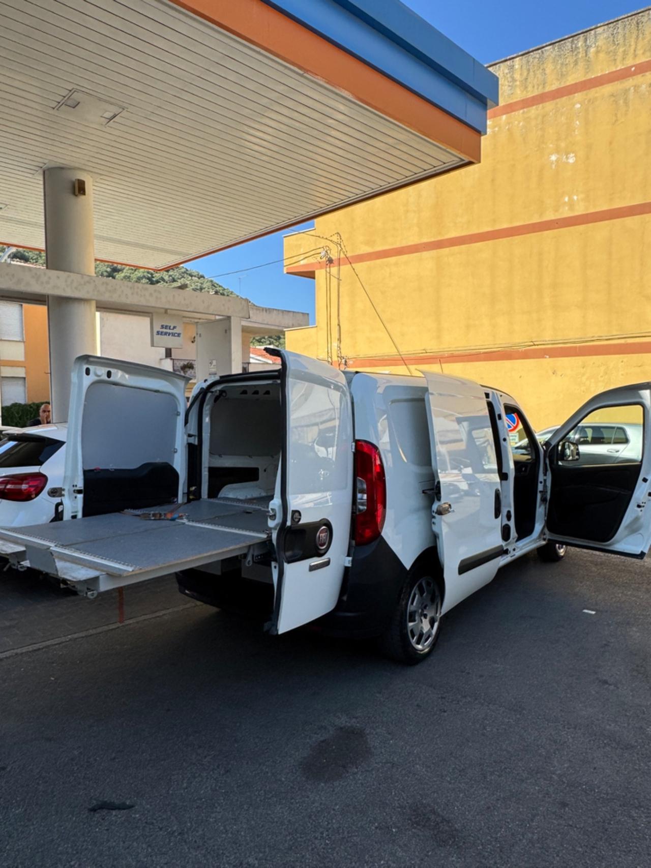 Fiat Doblò MAXI 1.6 m-jet 105cv N1 IVA COMPRESA GARANZIA