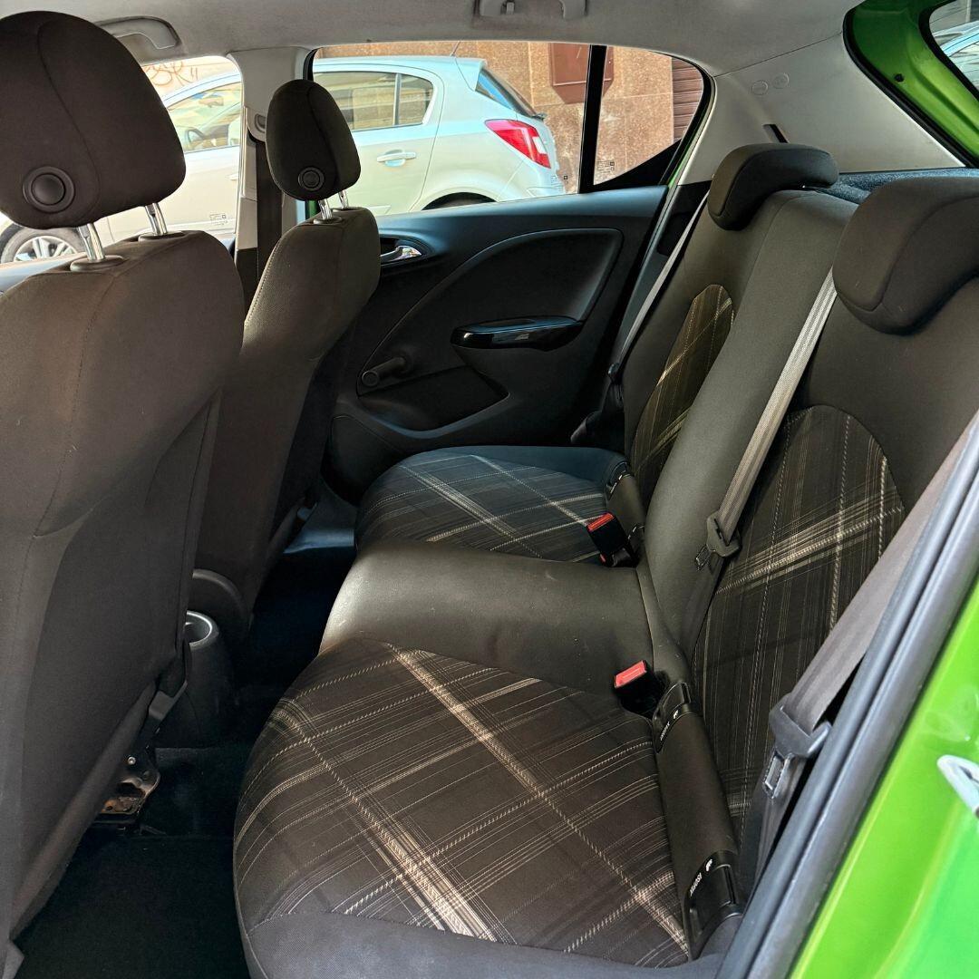 Opel Corsa 1.2 benzina