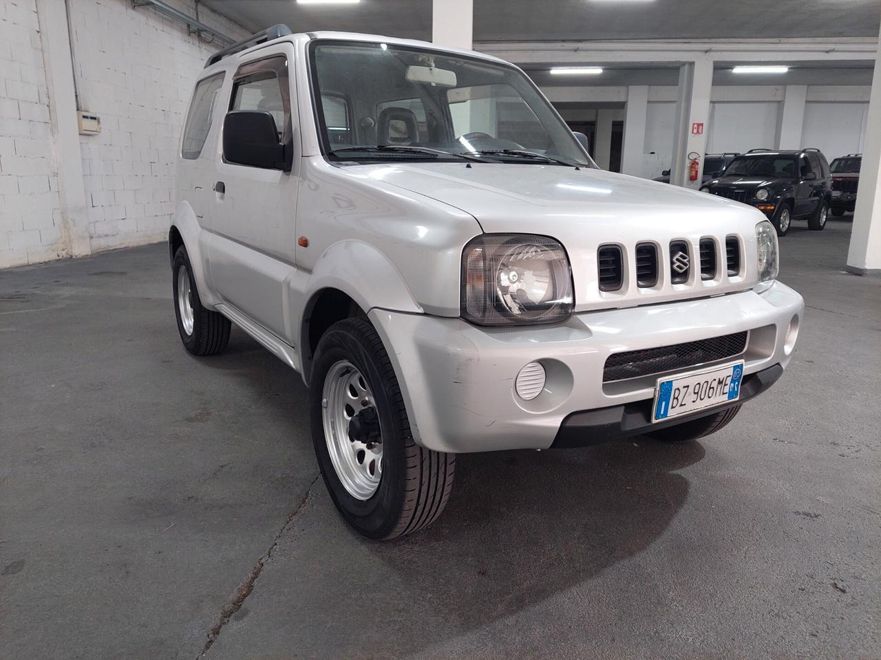 Suzuki Jimny 1.3i 16V cat 4WD JLX