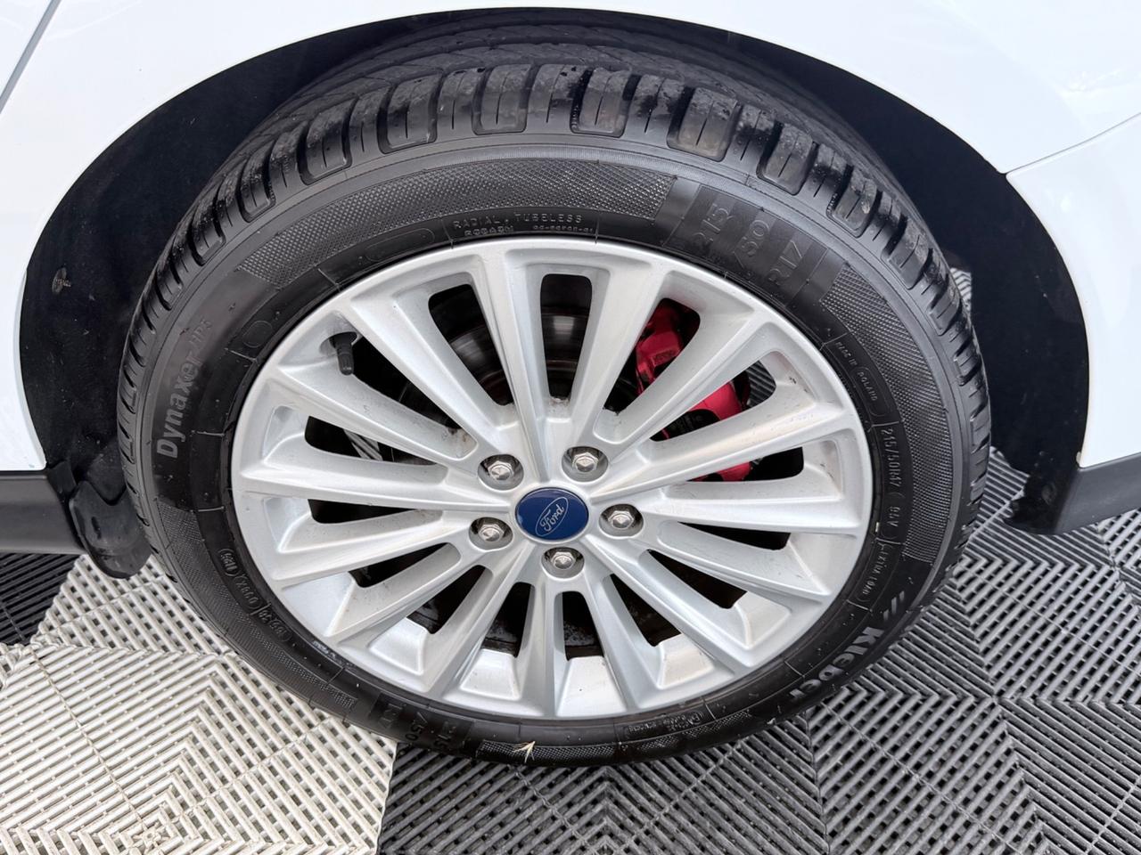 Ford Focus 1.0 EcoBoost 125CV PANORAMICO Titanium